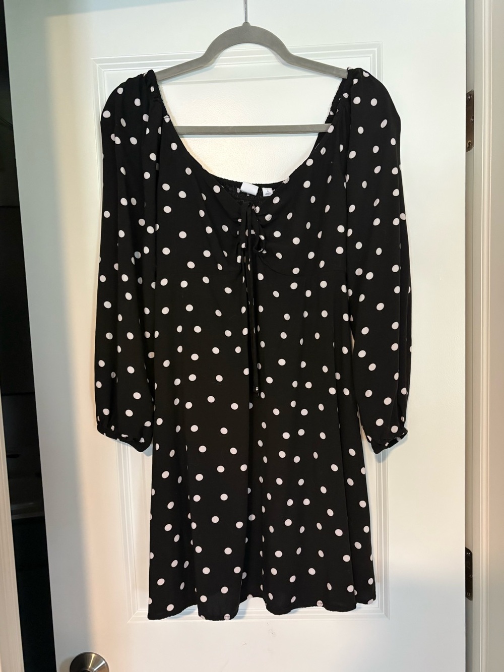 Gap Black Polka Dot Mini Dress Smocked Tie Front Long Sleeve Size Small